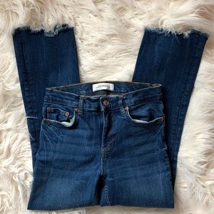 Zara women’s cropped jeans